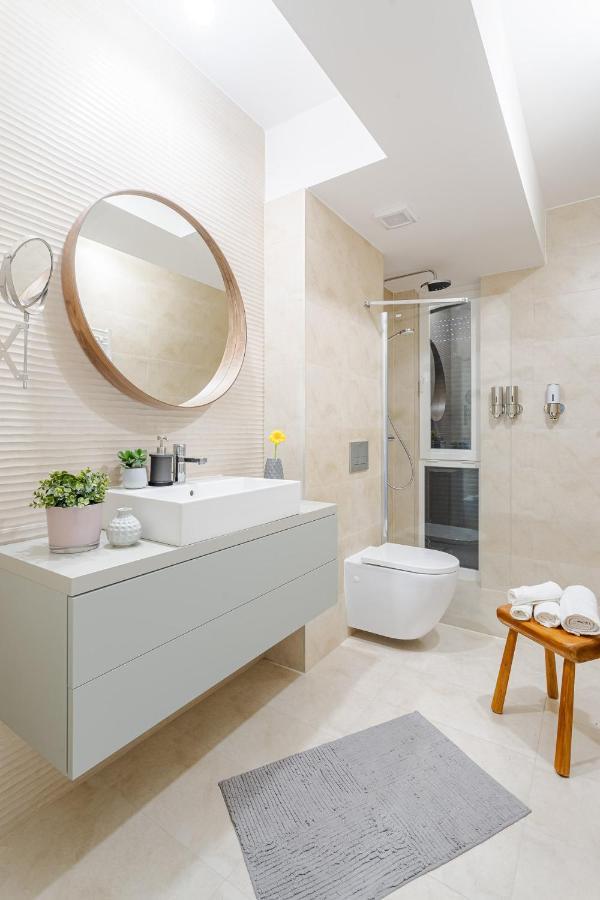 Il Lago - Sunrise - Cozy Luxurious Smart Home By The Lake Voluntari Exterior photo